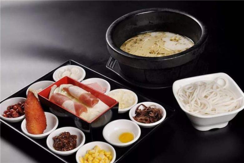 奇味香过桥米线